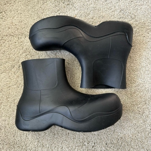 Bottega Veneta Other - Bottega Veneta Puddle Boot (Black - Size 11 Mens)